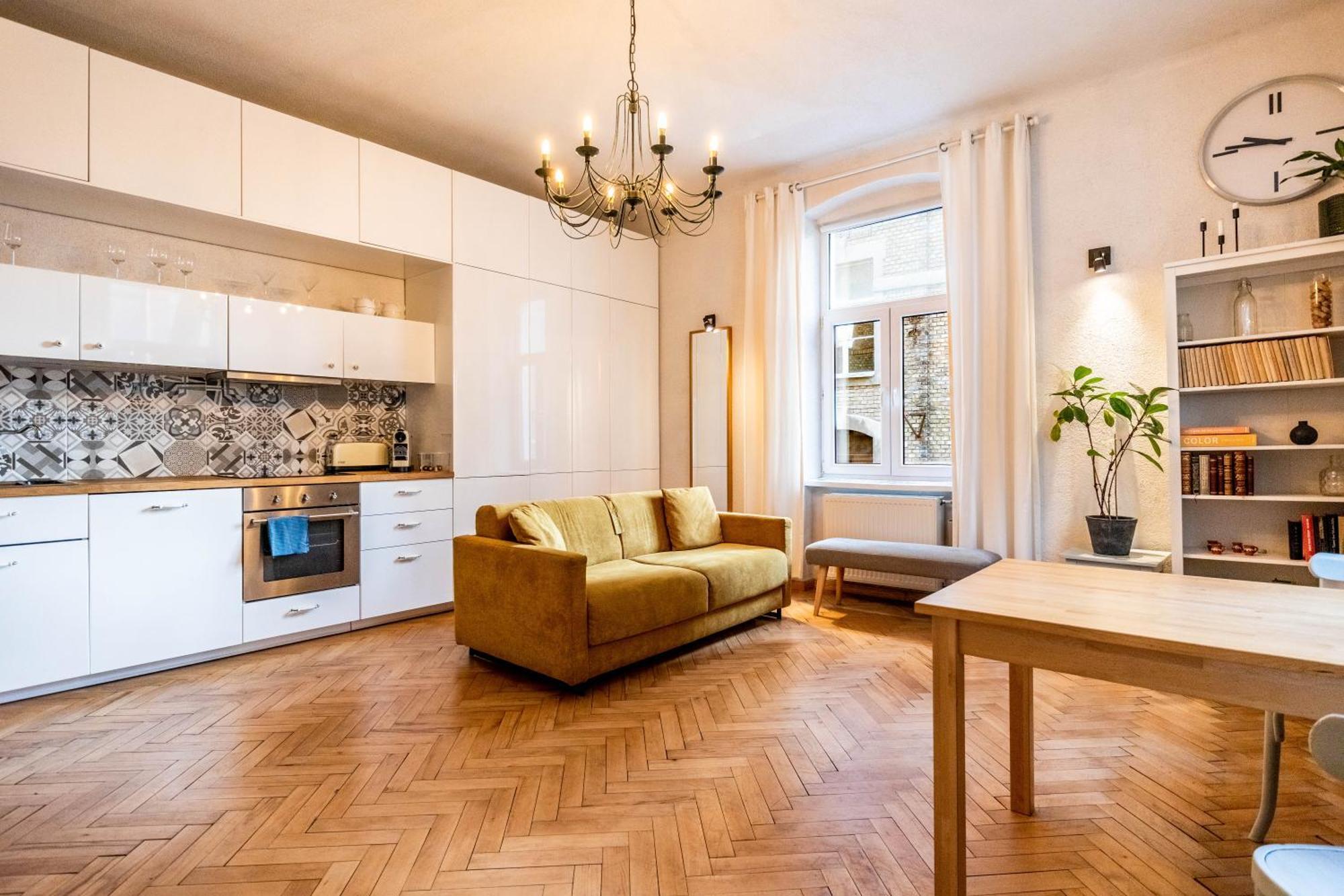 Historical Wine Apartment Bratislava Bagian luar foto